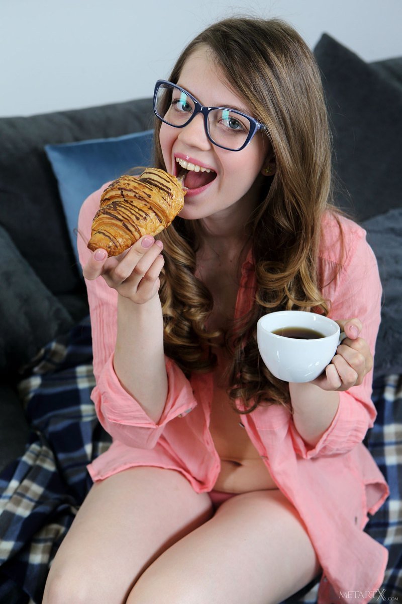 Дарья, 23 года, 4 размер груди